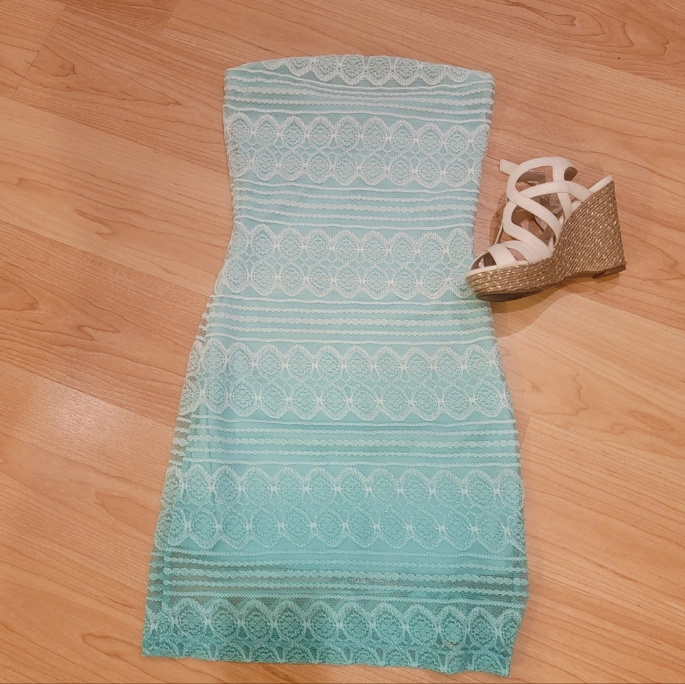 Strapless lace dress size small